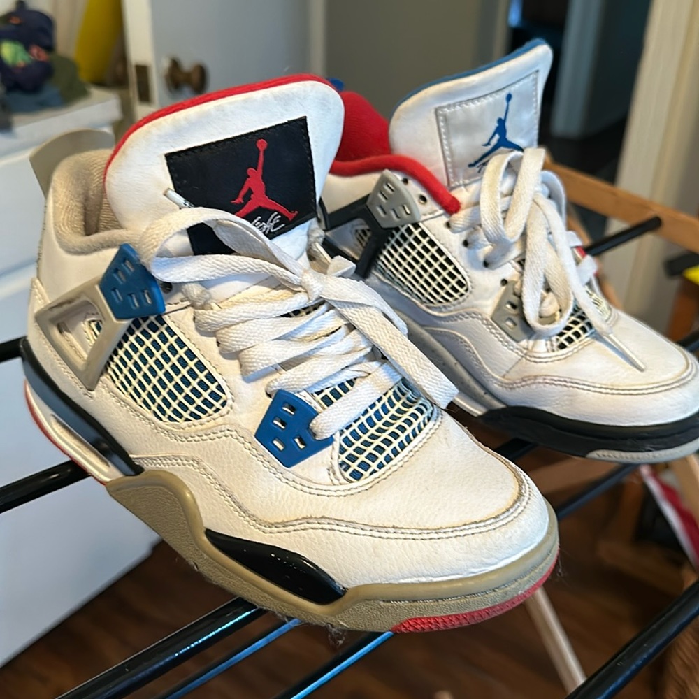 Jordan Retro 4 size 3 1/2 What The Colorway